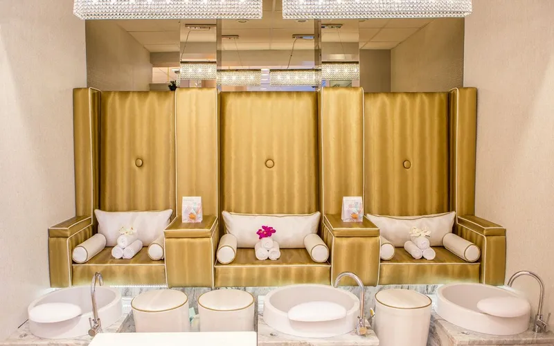 Bella Med Spa — Modern Aesthetic Medicine in Downtown Aurora